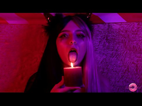 ❤️ Passionerad Blowjob från sexig succubus med munfyllning ️❌ Porno at us