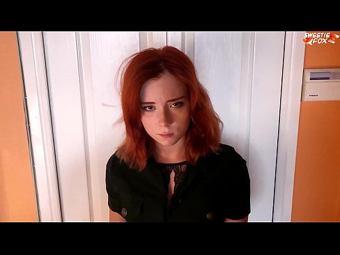 ❤️ Säkerhetsvakt straffade söt kvinna för snatteri - Cum In Mouth ️❌ Porno at us